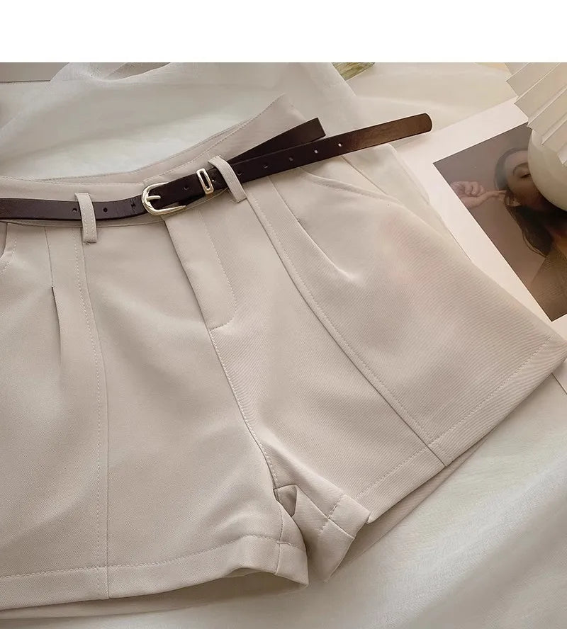 Vellure Vintage Wide-Leg Shorts